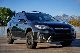 2019 SUBARU CROSSTREK photo 3
