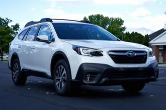 2020 SUBARU OUTBACK photo 3