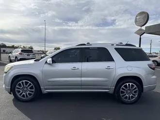 2013 GMC Acadia photo 6