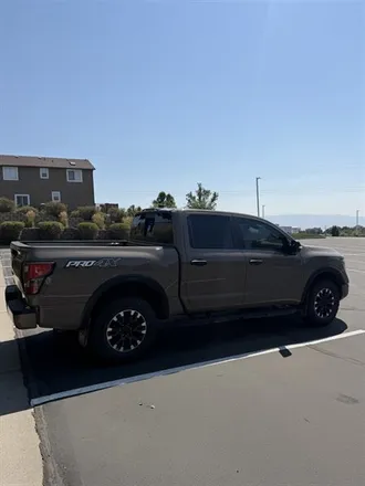 2024 Nissan Titan SV photo 4