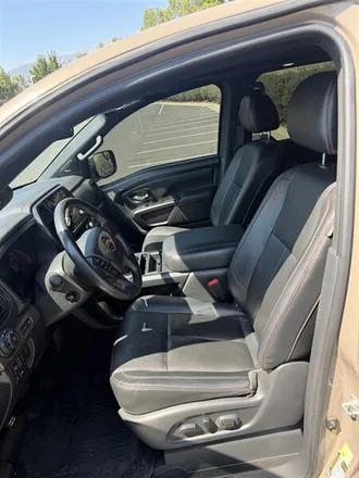 2024 Nissan Titan SV photo 7