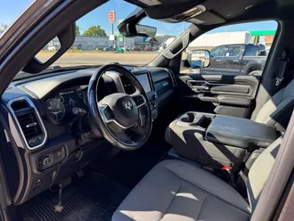 2023 Ram 1500 photo 6