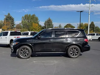 2015 INFINITI QX80 photo 4