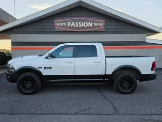 2018 Ram 1500 Crew Cab photo 2