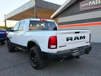 2018 Ram 1500 Crew Cab photo 3