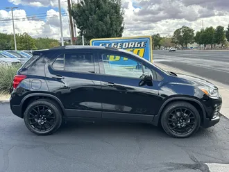 2020 Chevrolet Trax photo 3
