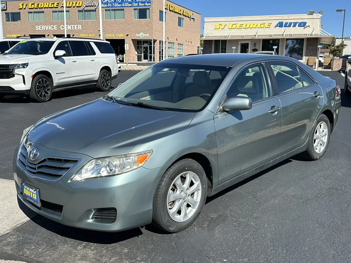 2010 Toyota Camry LE