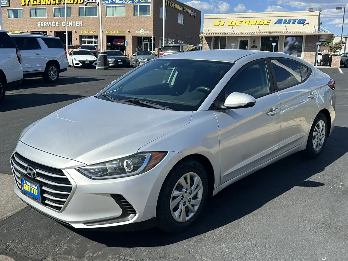 2018 Hyundai Elantra SE