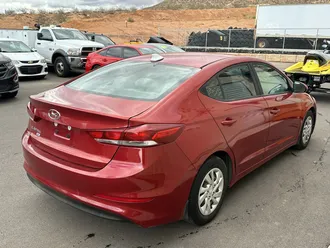 2017 Hyundai Elantra photo 6