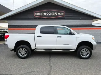 2009 Toyota Tundra CrewMax photo 6