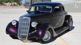 1935 Ford Coupe 5 Window photo 6