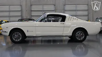 1966 Ford Mustang photo 3