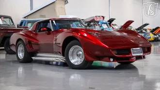 1976 Chevrolet Corvette photo 5
