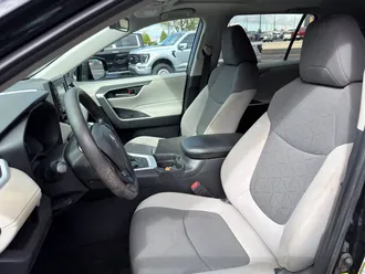 2021 Toyota RAV4 Hybrid photo 7