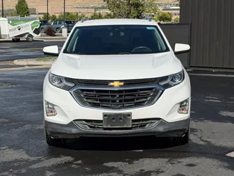 2020 Chevrolet Equinox photo 2