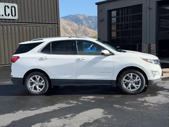 2020 Chevrolet Equinox photo 3