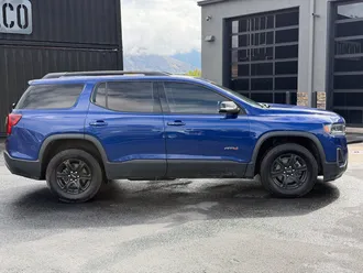 2023 GMC Acadia photo 4