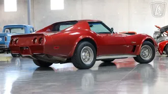 1975 Chevrolet Corvette photo 6