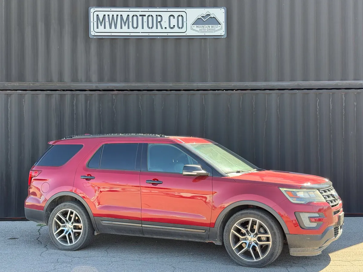 2017 Ford Explorer Sport