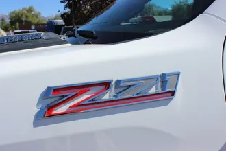 2023 CHEVROLET SILVERADO 2500 HD photo 3