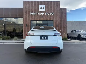 2022 Tesla Model Y photo 4