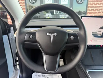 2022 Tesla Model Y photo 7