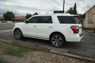 2020 Ford Expedition photo 4