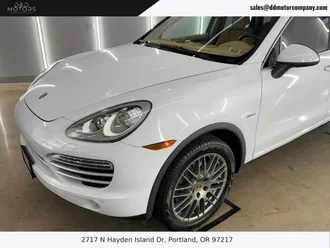 2014 Porsche Cayenne photo 4