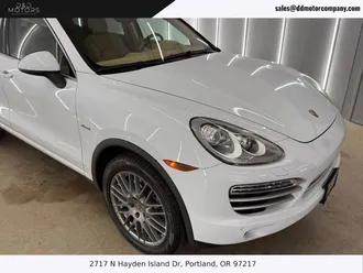 2014 Porsche Cayenne photo 5