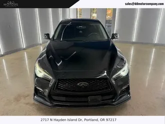 2018 INFINITI Q50 photo 2