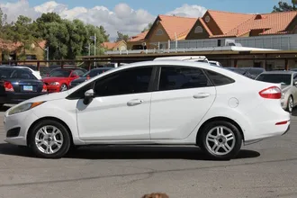 2015 Ford Fiesta photo 4