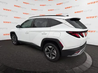 2025 Hyundai Tucson photo 3