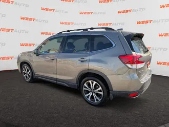 2021 Subaru Forester photo 3