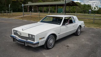 1985 Oldsmobile Toronado photo 6