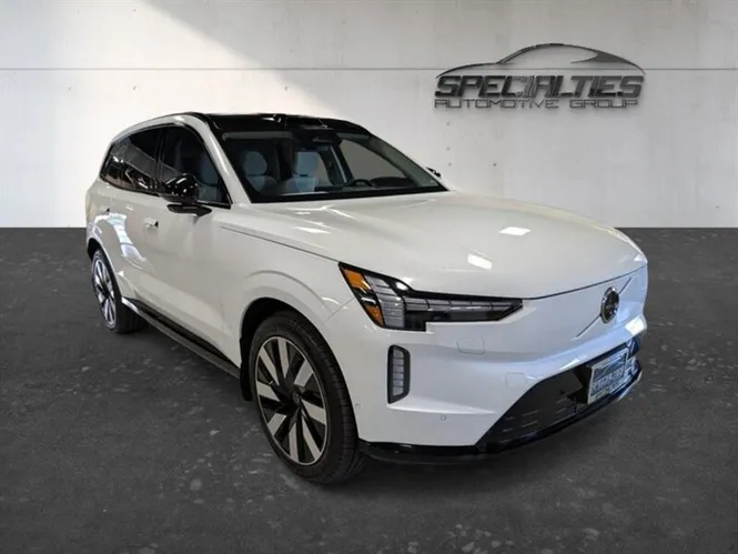 2025 Volvo EX90 Performance Ultra