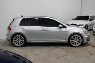 2015 Volkswagen Golf GTI photo 6