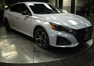 2023 NISSAN ALTIMA photo 5