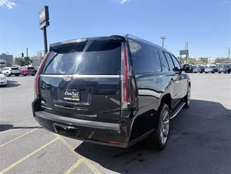 2019 CADILLAC ESCALADE photo 4
