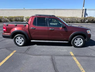 2010 Ford Explorer Sport Trac photo 6