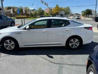 2016 Kia Optima Hybrid photo 4