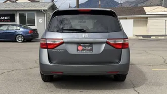 2011 Honda Odyssey photo 6