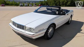 1993 Cadillac Allante photo 2