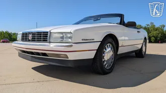 1993 Cadillac Allante photo 4