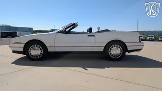 1993 Cadillac Allante photo 7