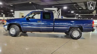 1999 GMC Sierra photo 3