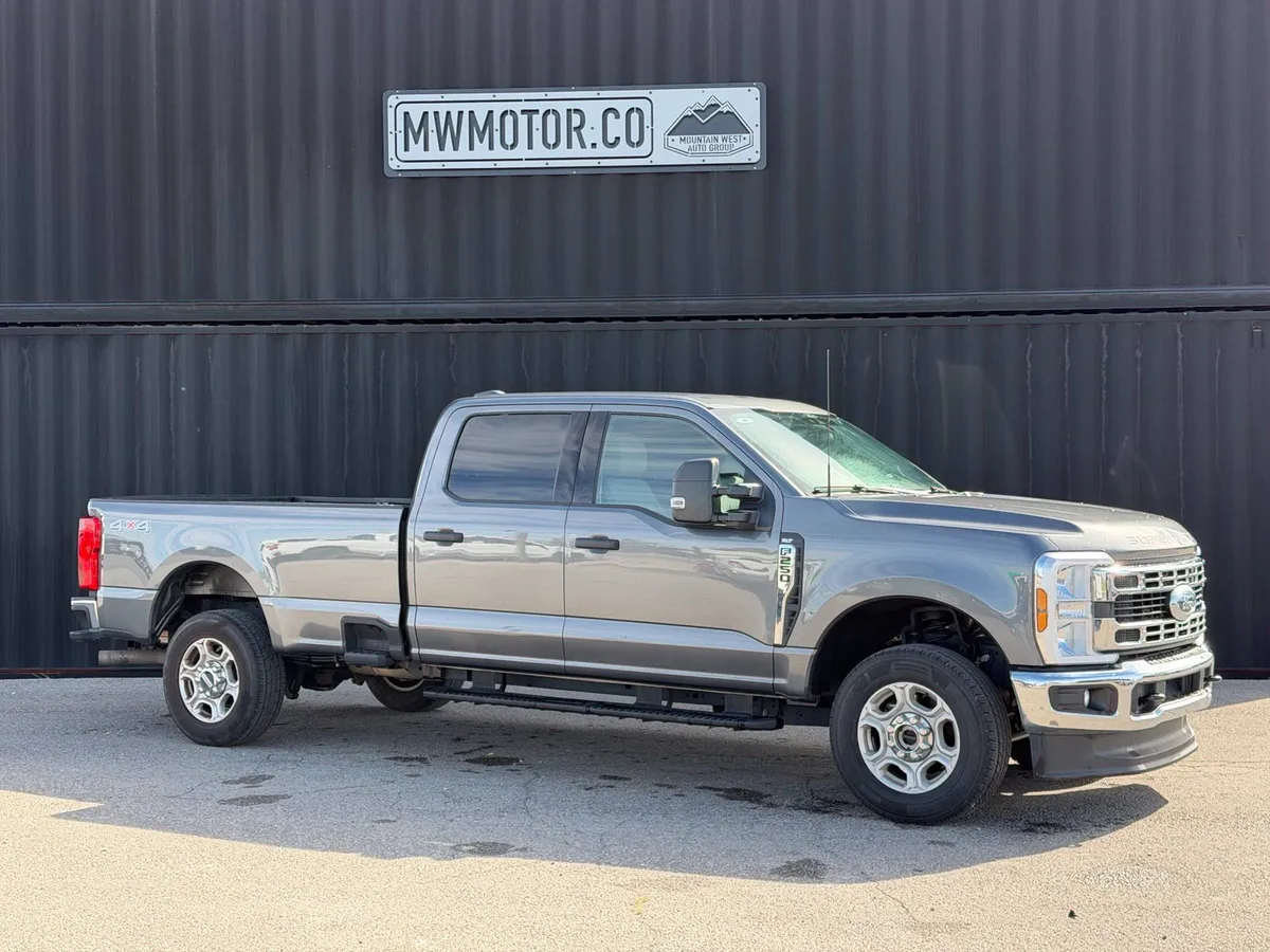 2026 Ford F-250SD XLT