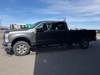 2026 Ford F-250SD photo 5