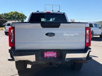 2025 Ford F-250SD photo 4