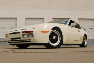 1986 Porsche 944 photo 4