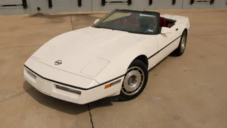 1987 Chevrolet Corvette photo 2